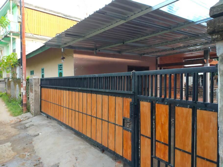 Mango Mandalika Homestay